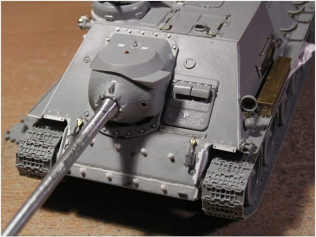 Amazon | ズベズダ 1/72 ソビエト 自走砲 SU-100 プラモデル ZV5044
